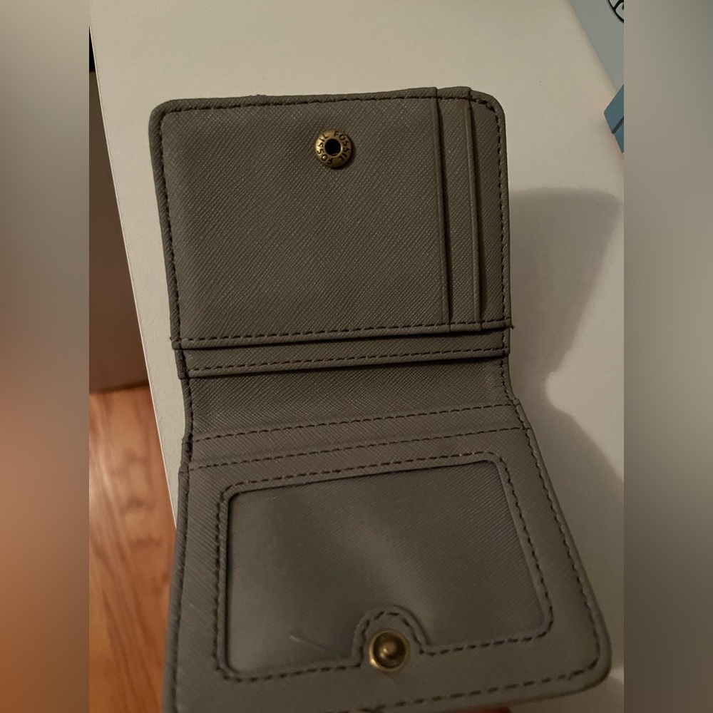 Fossil Mini Wallet - Picture 2 of 3
